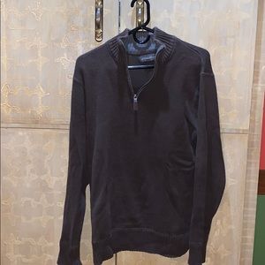Eddie Bauer pullover